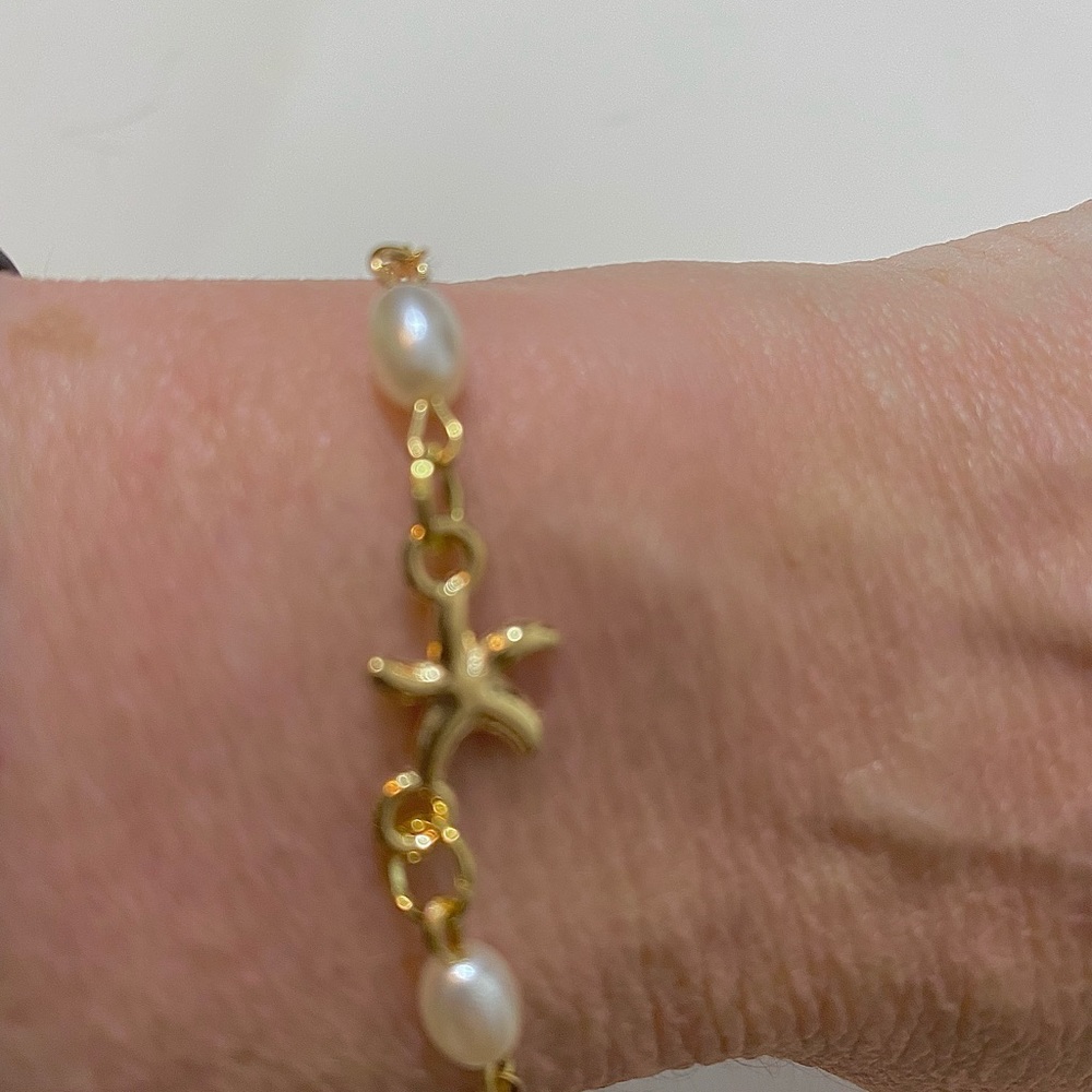 Gold Plated Starfish Pearls Adjustable Bracelet OSFM